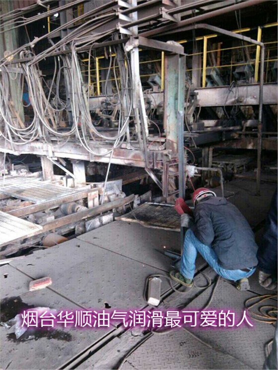 油氣潤(rùn)滑系統(tǒng)與軋機(jī)運(yùn)行的保護(hù)設(shè)置 油氣潤(rùn)滑系統(tǒng)與軋機(jī)運(yùn)行的保護(hù)設(shè)置