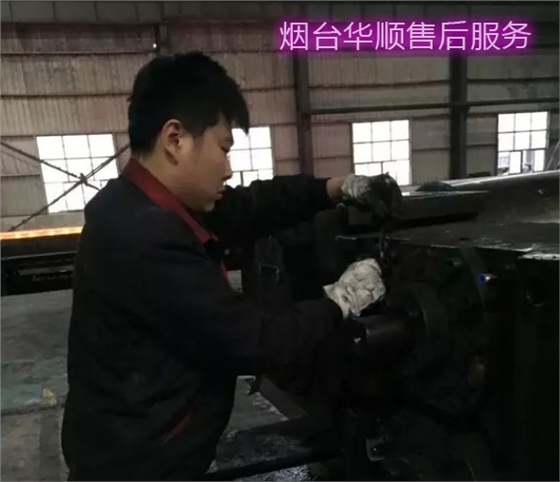 煙臺華順公司13年來專項致力于油氣集中潤滑技術的應用和推廣。近三年的時間，已經(jīng)為國內(nèi)200多個企業(yè)提供了500余套具有自主知識產(chǎn)權的油氣集中潤滑系統(tǒng)。華順公司可根據(jù)客戶的實際需求完成從現(xiàn)場調(diào)研、方案設計、產(chǎn)品生產(chǎn)制造、現(xiàn)場安裝到系統(tǒng)調(diào)試的整體交鑰匙工程。煙臺華順公司鄭重承諾，對煙臺華順公司提供的油氣集中潤滑系統(tǒng)提供終身的售后設備維修和技術支持服務