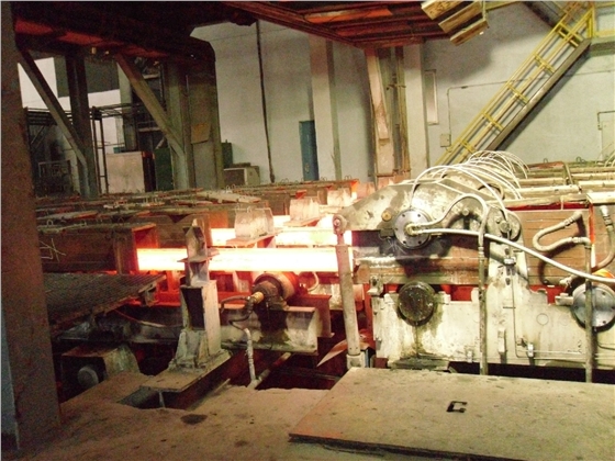 為您解決方坯潤滑的難題—華順為客戶服務(wù)每一天 為您解決方坯潤滑的難題—華順為客戶服務(wù)每一天