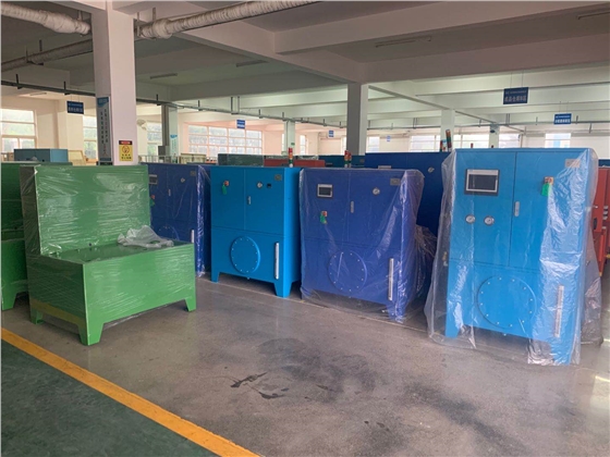 油氣潤滑 油氣潤滑