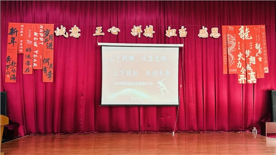 640.webp (1).png 640.webp (1).png