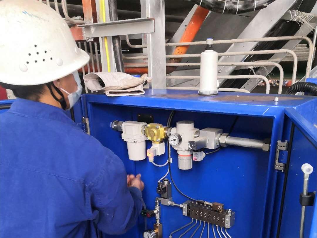 油氣潤滑 油氣潤滑